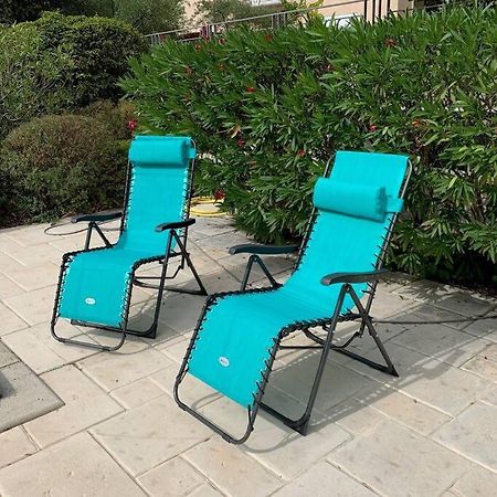 Studio En Rez-De-Jardin Arbore Avec Acces Piscine Et Clim Villeneuve-lès-Avignon Zewnętrze zdjęcie